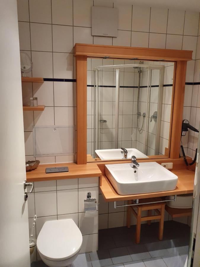 Das Appartement Inselliebe Ruegen Inkl Sauna Und 3H Taeglich Eintritt Ahoi Schwimmbad Sellin  Eksteriør billede