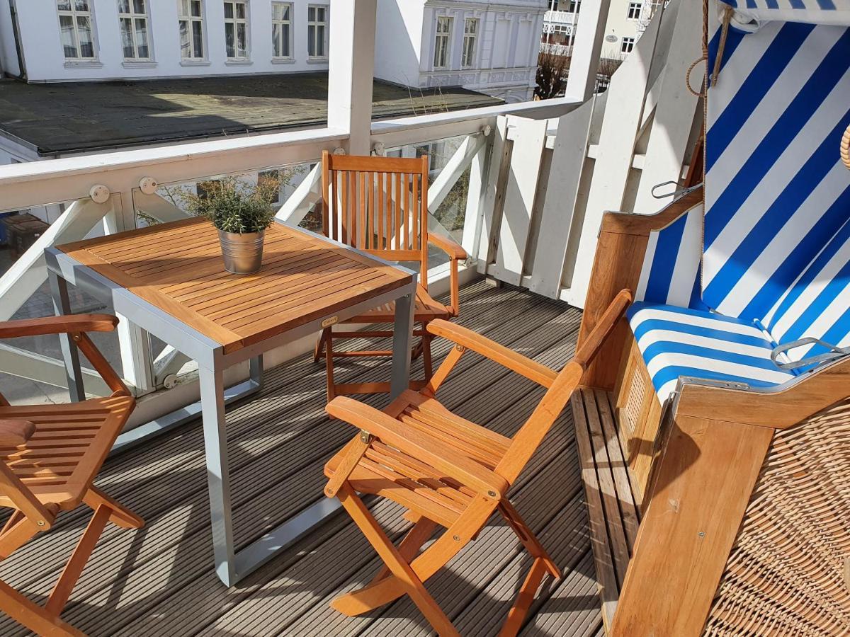Das Appartement Inselliebe Ruegen Inkl Sauna Und 3H Taeglich Eintritt Ahoi Schwimmbad Sellin  Eksteriør billede